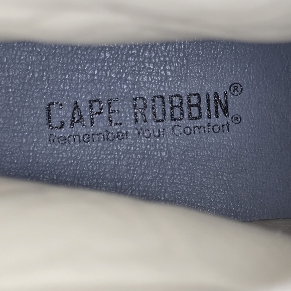 NWOT Cape Robbin Nunani Lace-up Rhinestone Combat Boots, Denim (Light Blue), 9 - Picture 10 of 16